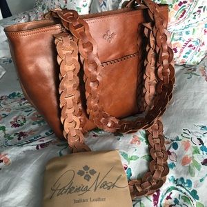 Patricia Nash.Dimensions 14” wide 4” deep 11” tall